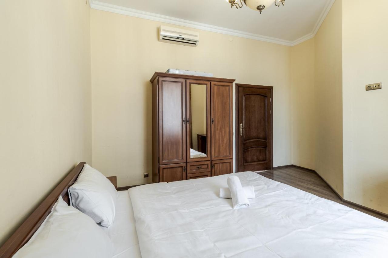Fedorova Apartment Lviv Dış mekan fotoğraf