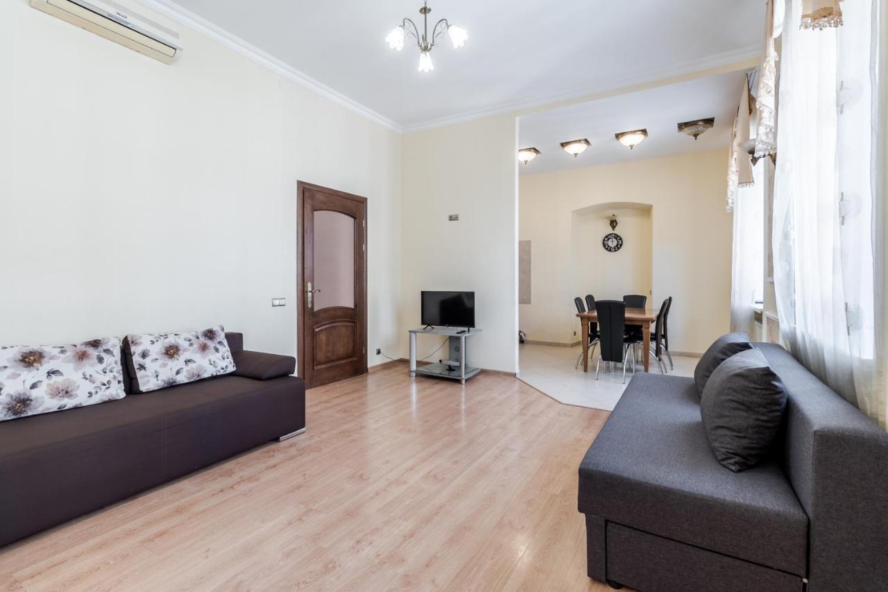 Fedorova Apartment Lviv Dış mekan fotoğraf
